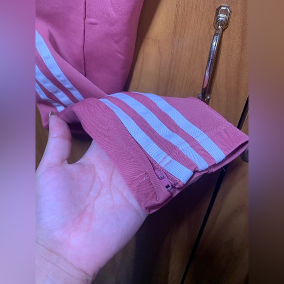 Adiddas Pink Superstar Track Pants & Bonus Leggings - Picture 6 of 8
